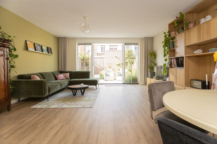 Tussenwoning te koop: Bronland 3, Spierdijk