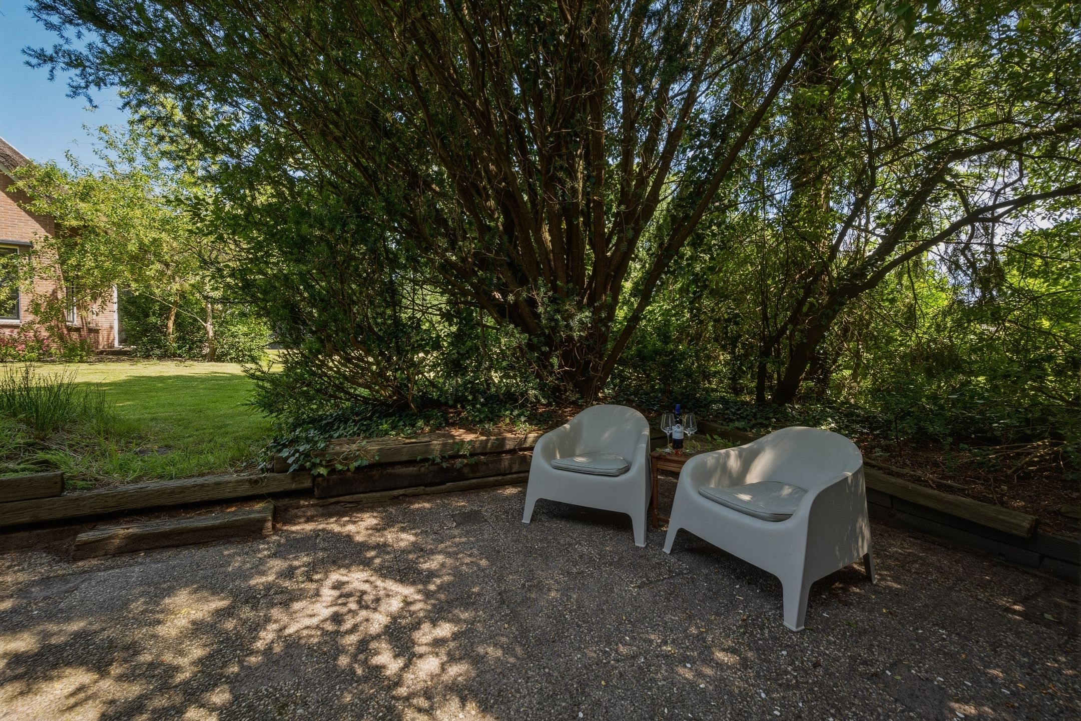 Foto 30 van van Helomaweg 5
