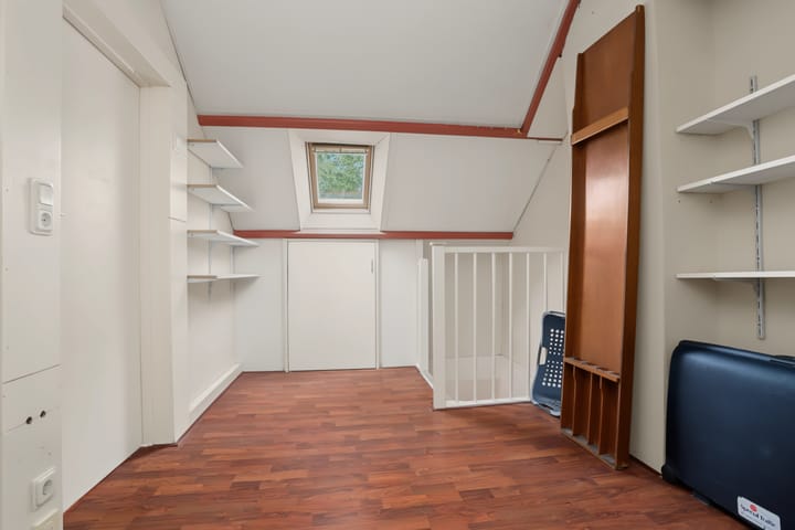 Tussenwoning te koop: Knibbelakker 9, Ermelo