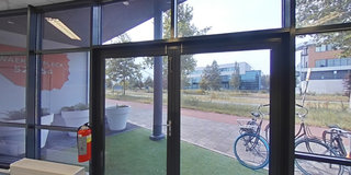 View 360° photos