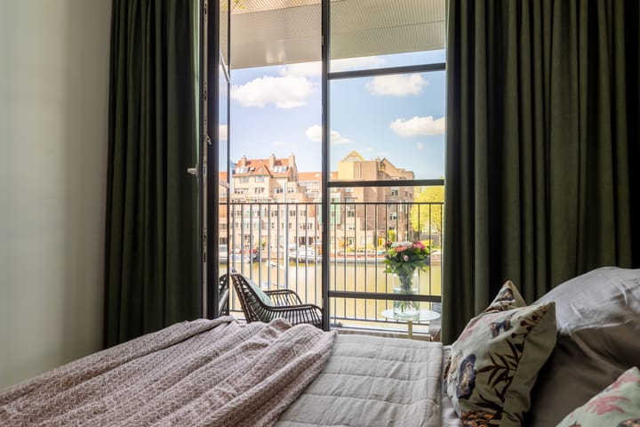 Appartement te koop: VOC-kade 132, Amsterdam