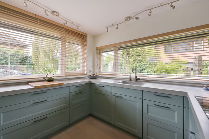 Hoekwoning te koop: John Raedeckerhof 14, Hoorn