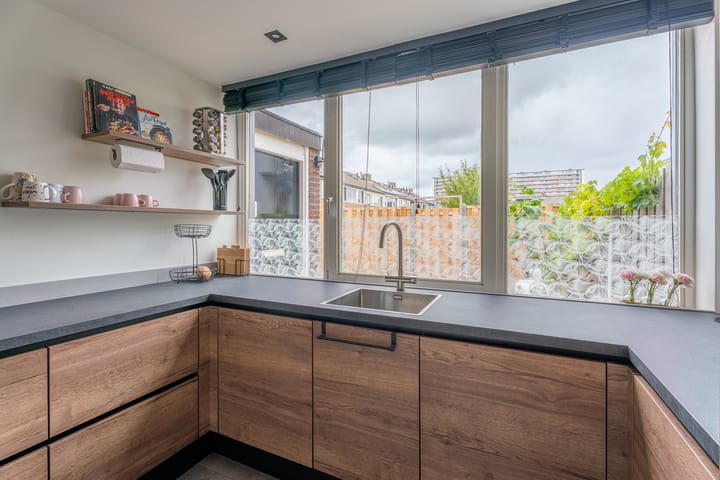 Hoekwoning te koop: Boshuysenstraat 12, Katwijk (Zh)