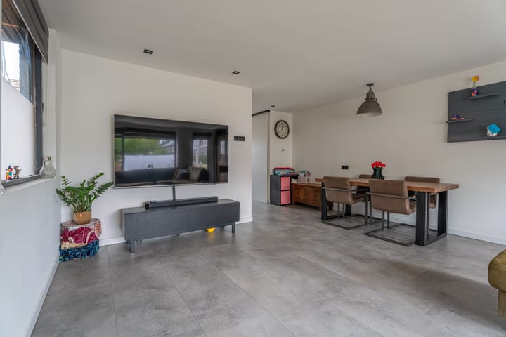 Hoekwoning te koop: Boshuysenstraat 12, Katwijk (Zh)