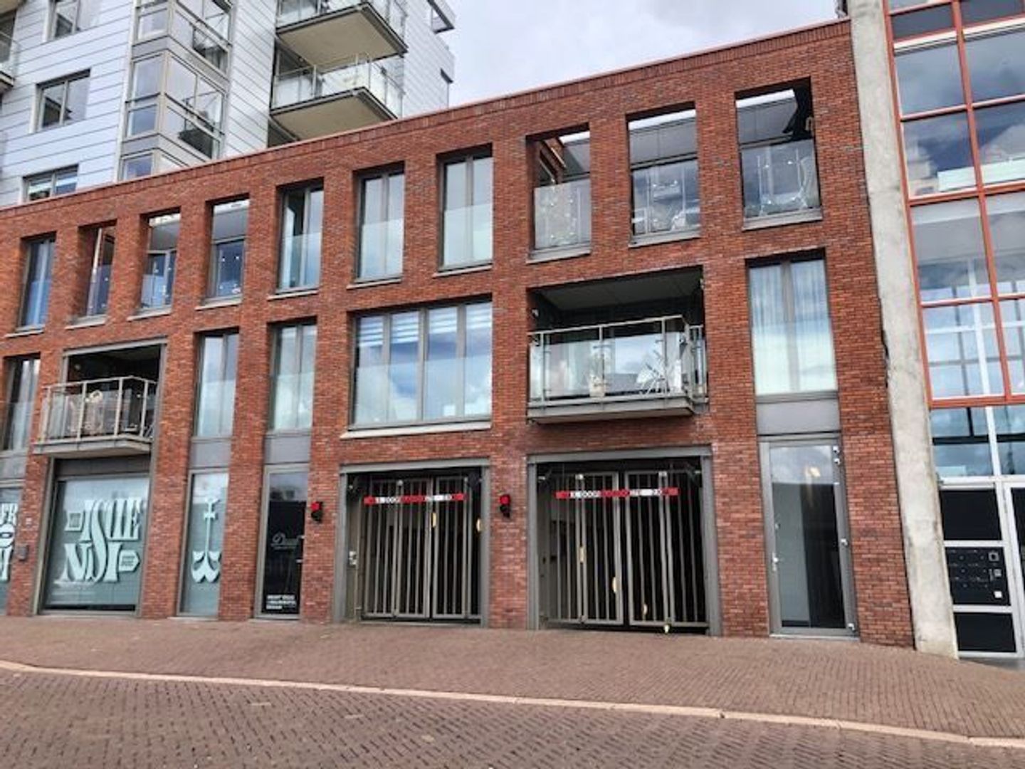 Foto 1 van Dr. Lelykade 32