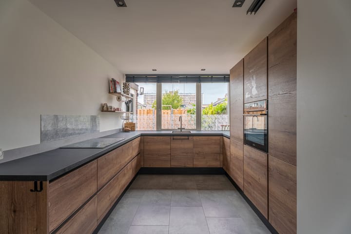 Hoekwoning te koop: Boshuysenstraat 12, Katwijk (Zh)