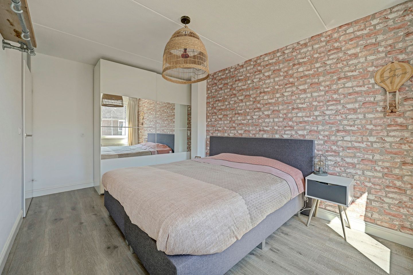 Photo 20 of Clausstraat 4