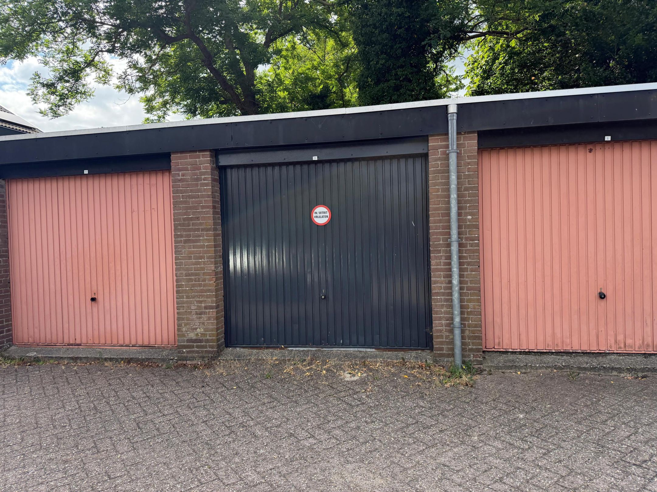 Saeftinge  false