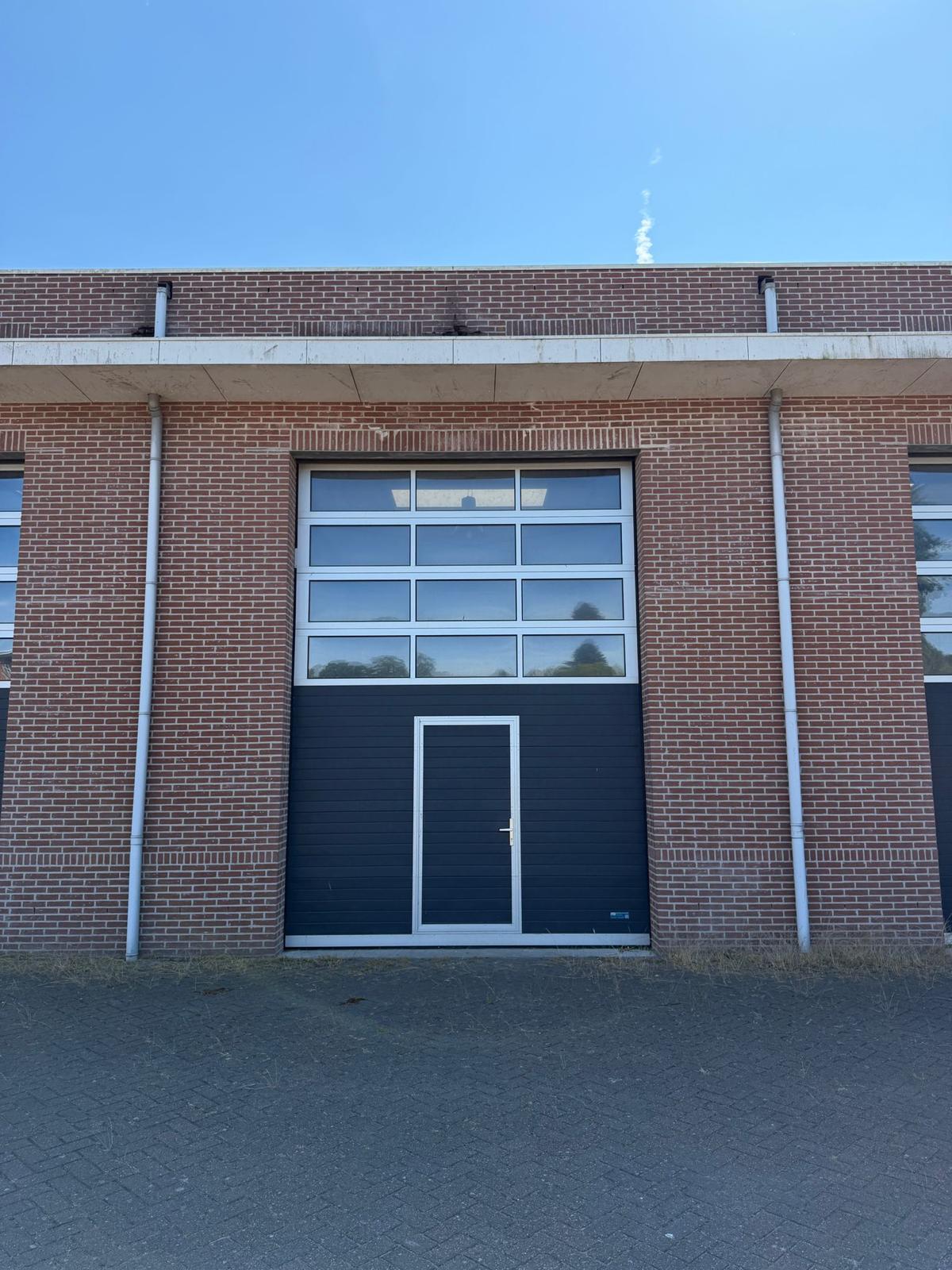 Bekijk foto 2 van Bergsebaan 37-d