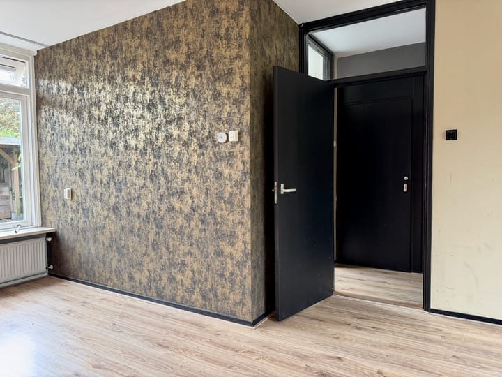 Tussenwoning te koop: Zuilenburg 3, Almelo