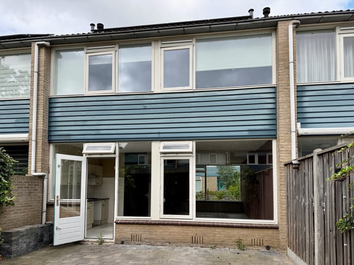 Tussenwoning te koop: Zuilenburg 3, Almelo