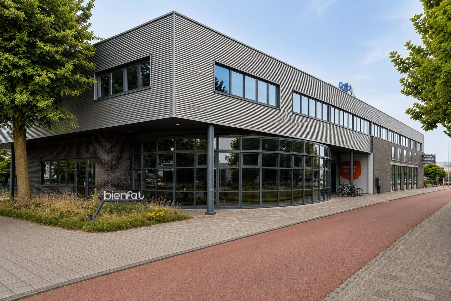 View photo 1 of Waarderweg 54