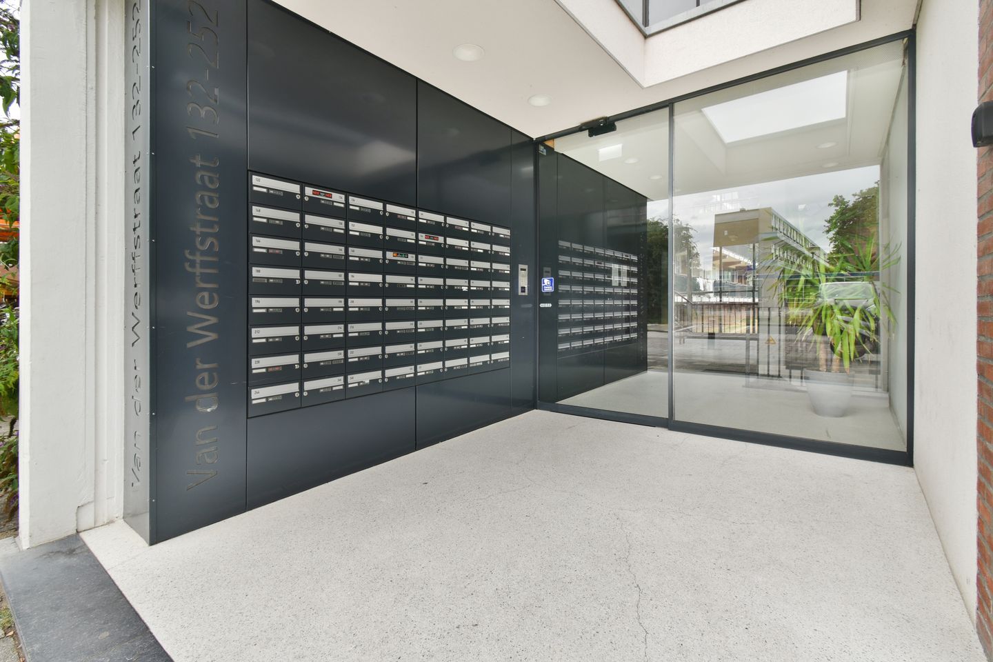 Photo 5 of van der Werffstraat 196