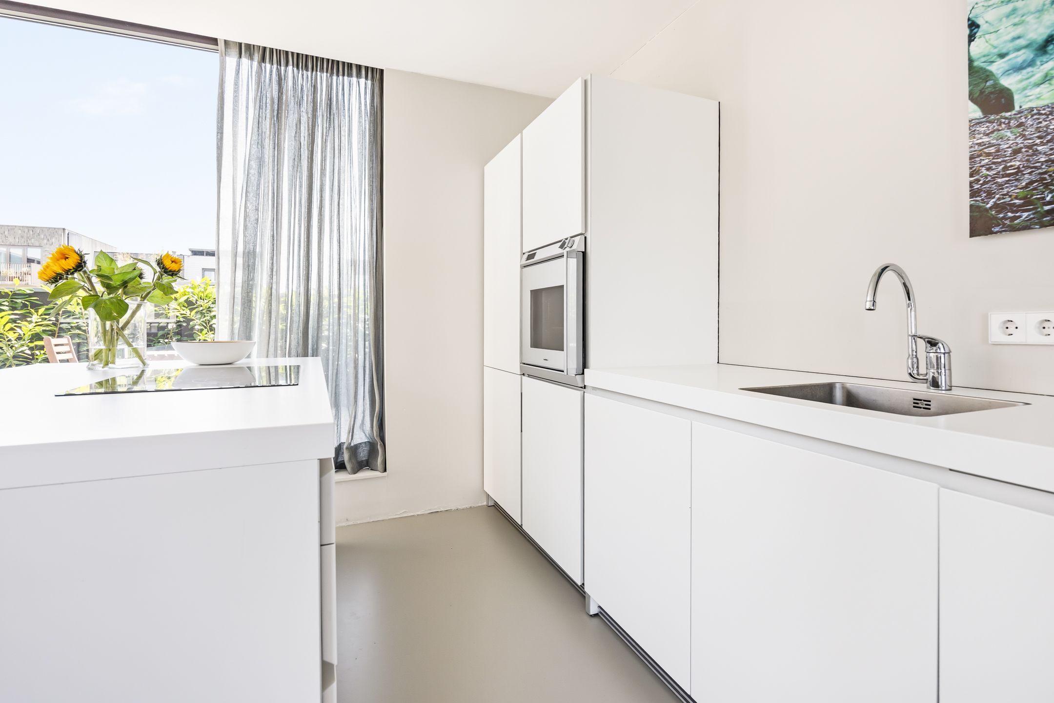 Photo 39 of Nydia Ecurystraat 16
