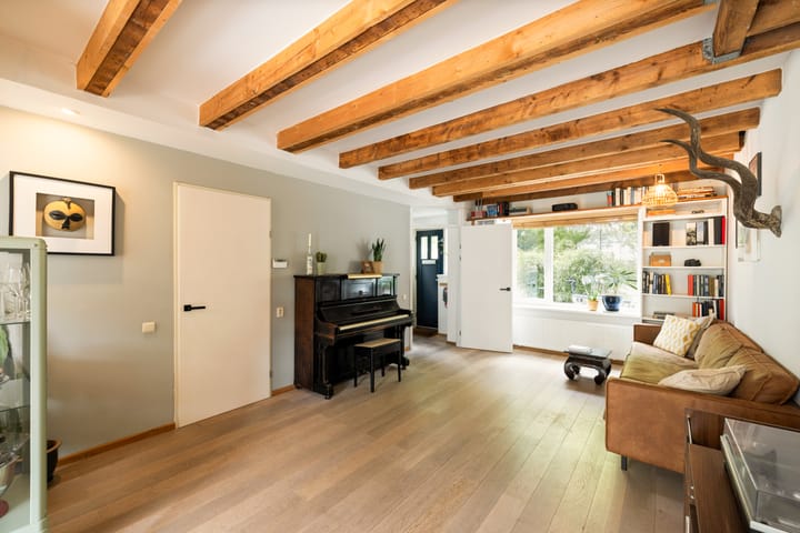 Tussenwoning te koop: Castorplein 16, Amsterdam