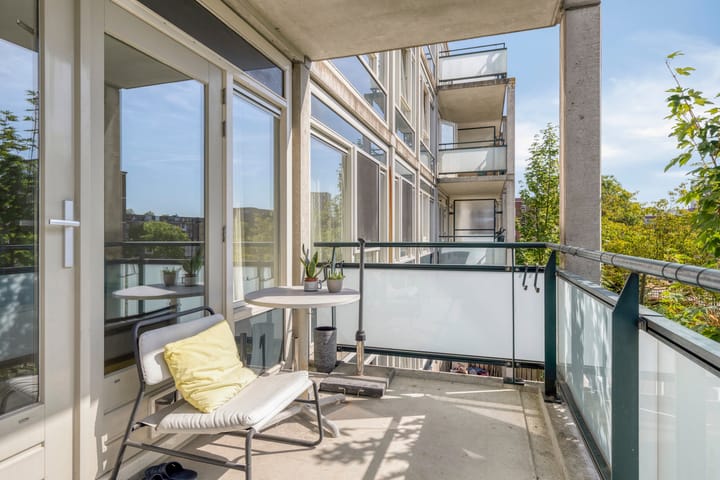 Appartement te koop: Lederambachtstraat 248, Amsterdam