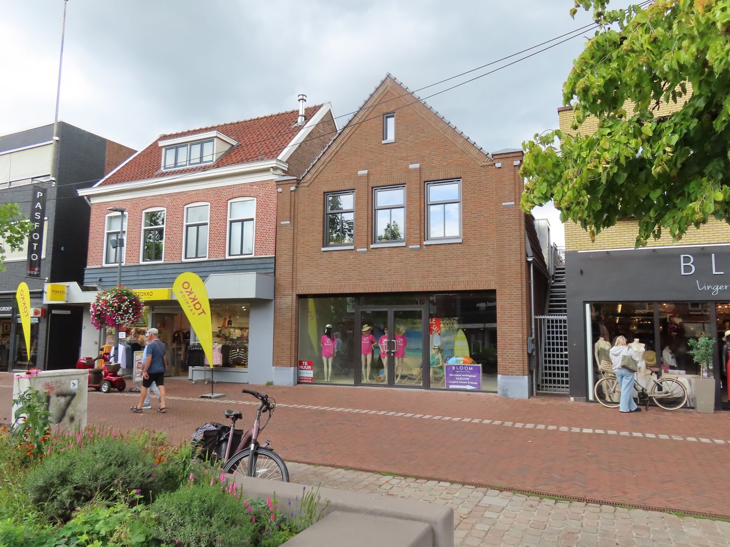 Bekijk foto 1 van Hoofdstraat 90