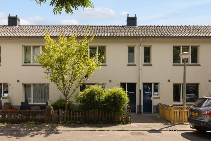Tussenwoning te koop: Castorplein 16, Amsterdam
