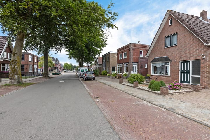 Twee-onder-één-kap te koop: Stationsstraat 5A, Musselkanaal