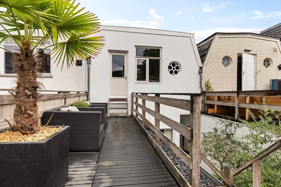 Photo 22 of Westerhavenstraat 21
