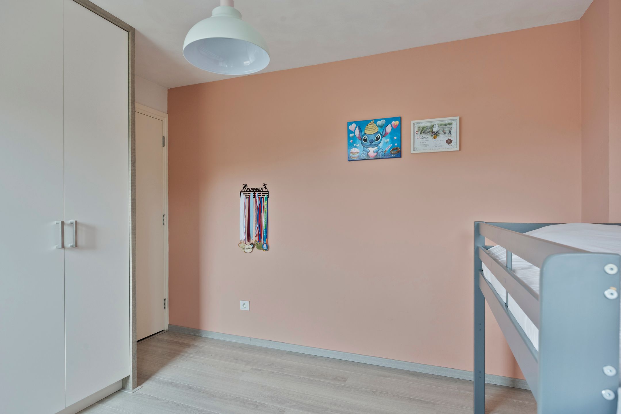 Photo 36 of Raadhuisstraat 144