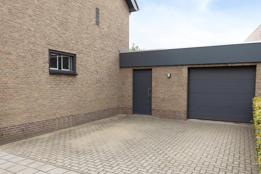 Photo 58 of Raadhuisstraat 144