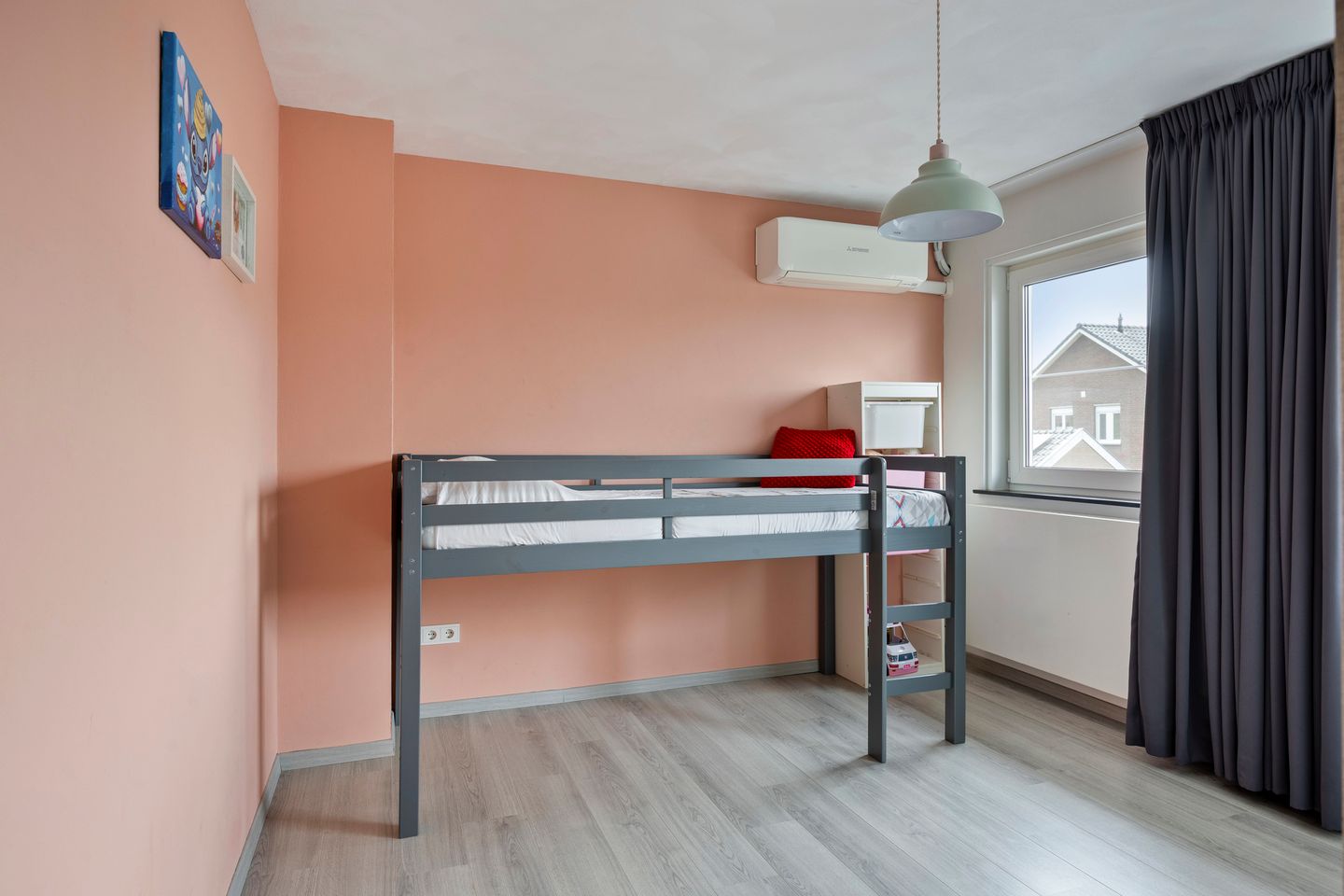 Photo 34 of Raadhuisstraat 144