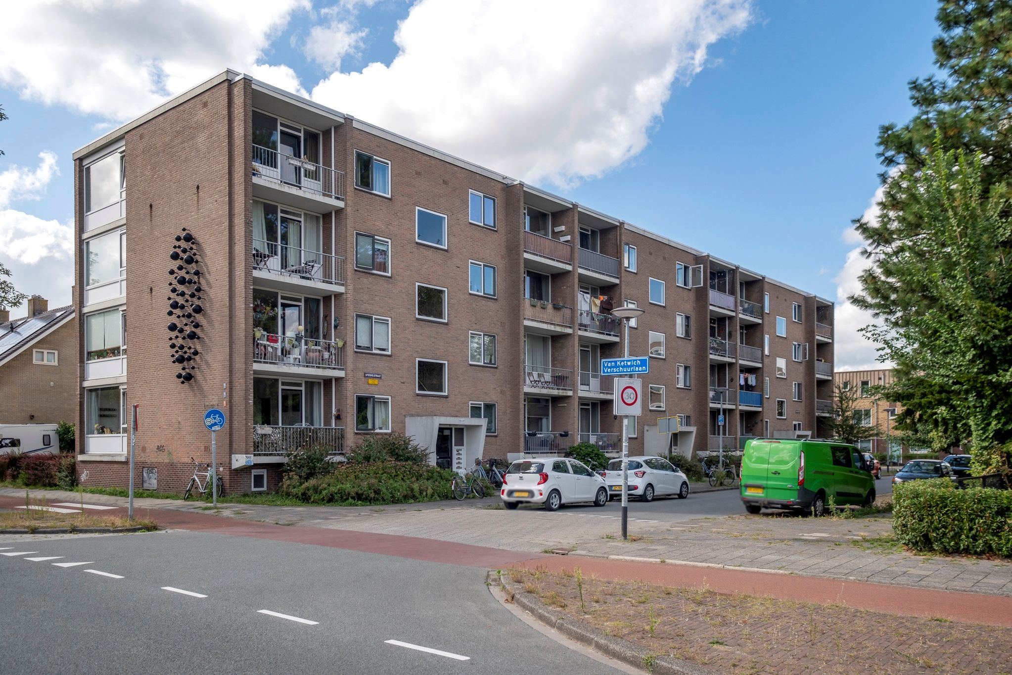 Foto 42 van Spieghelstraat 145
