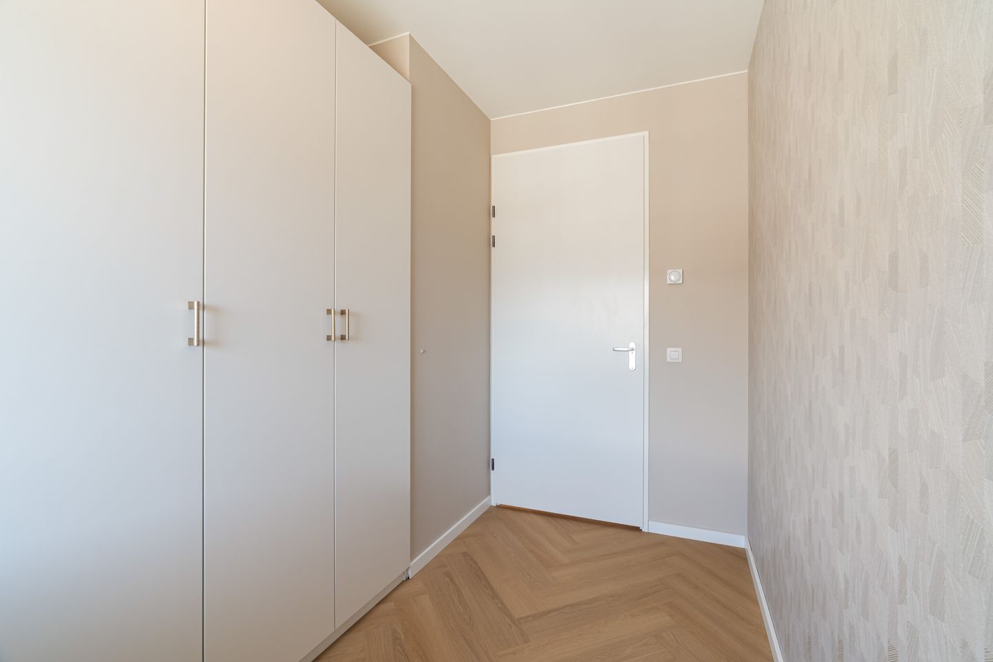 Photo 34 of Burgemeester Elsenlaan 323-F602