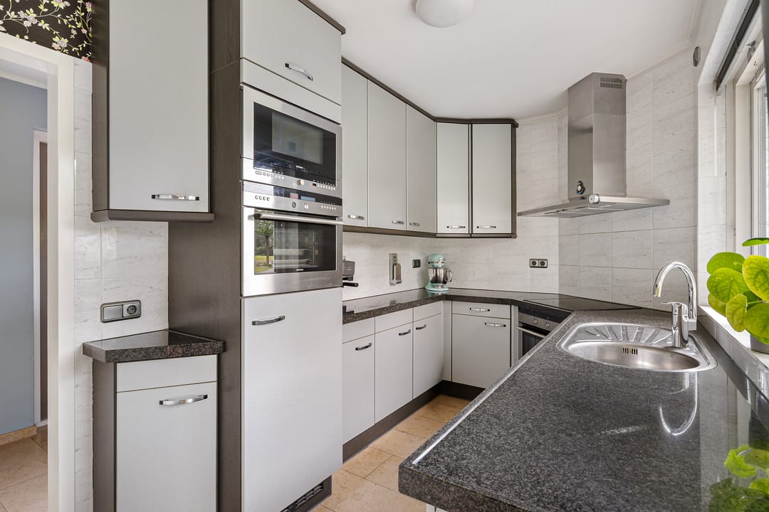 Photo 11 of Tramstraat 87
