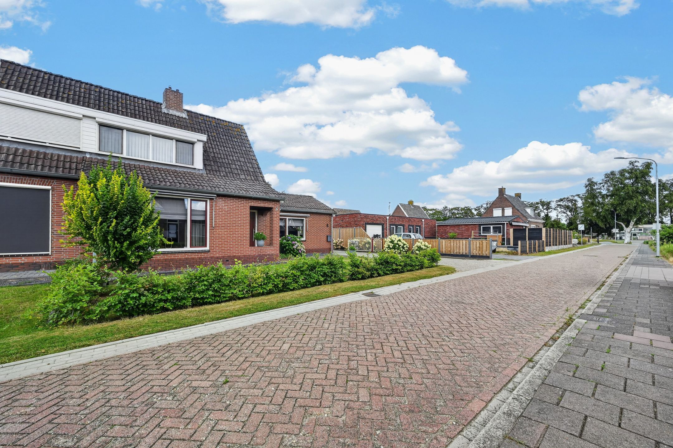 Foto 45 van Pastoor de Klaverstraat 6