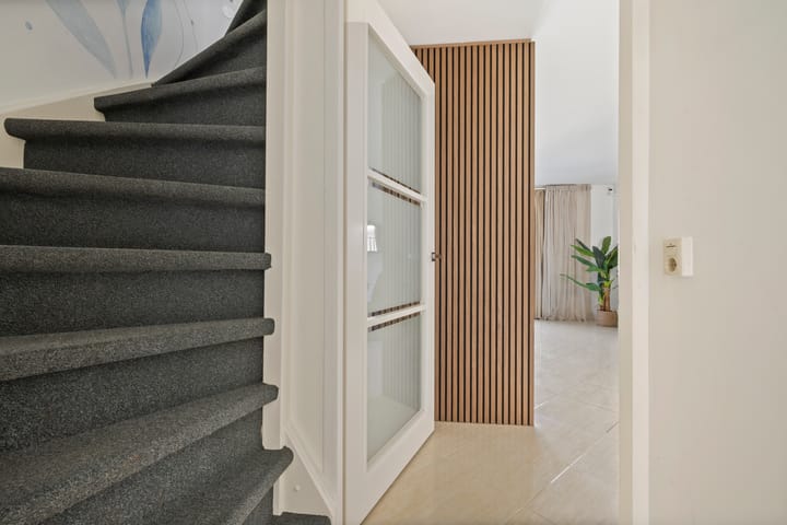 Tussenwoning te koop: Jozef Israëlslaan 13, Almere