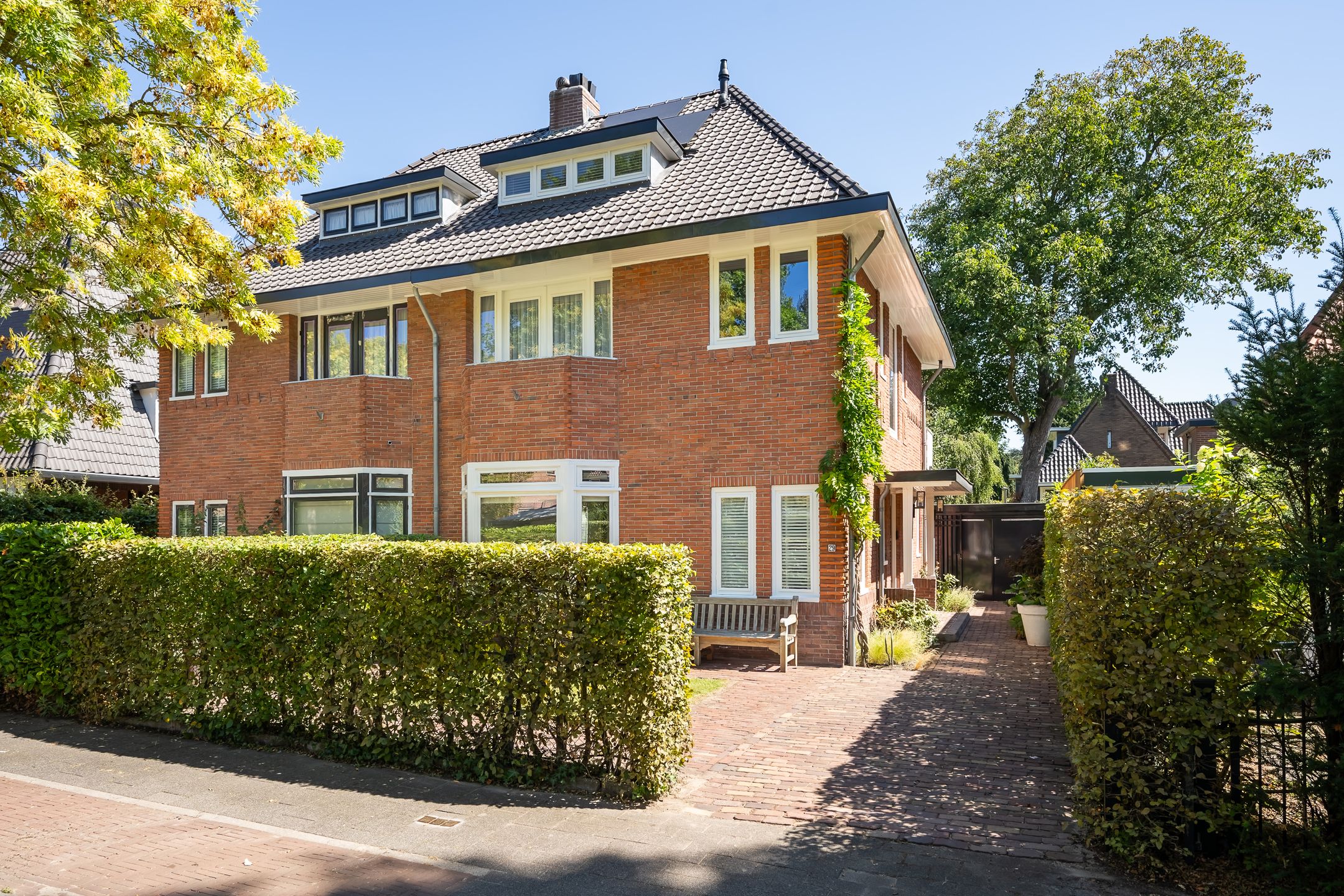 Van der Helstlaan 29 