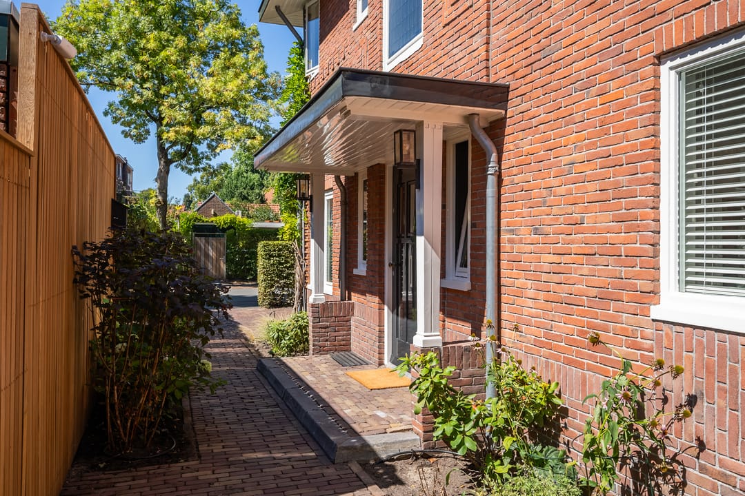 Photo 8 of Van der Helstlaan 29