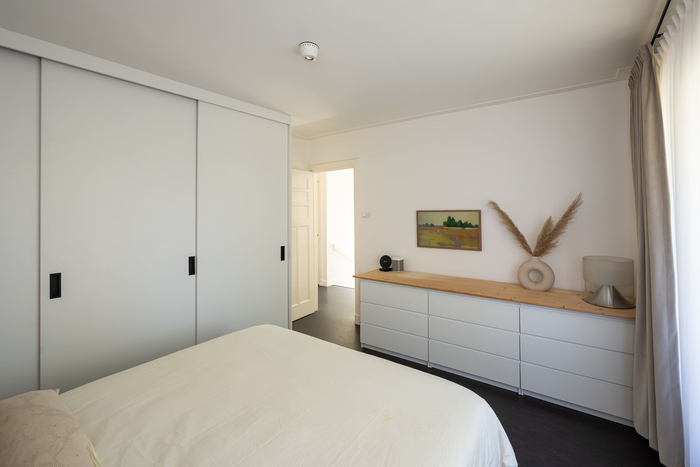 Photo 34 of Van der Helstlaan 29