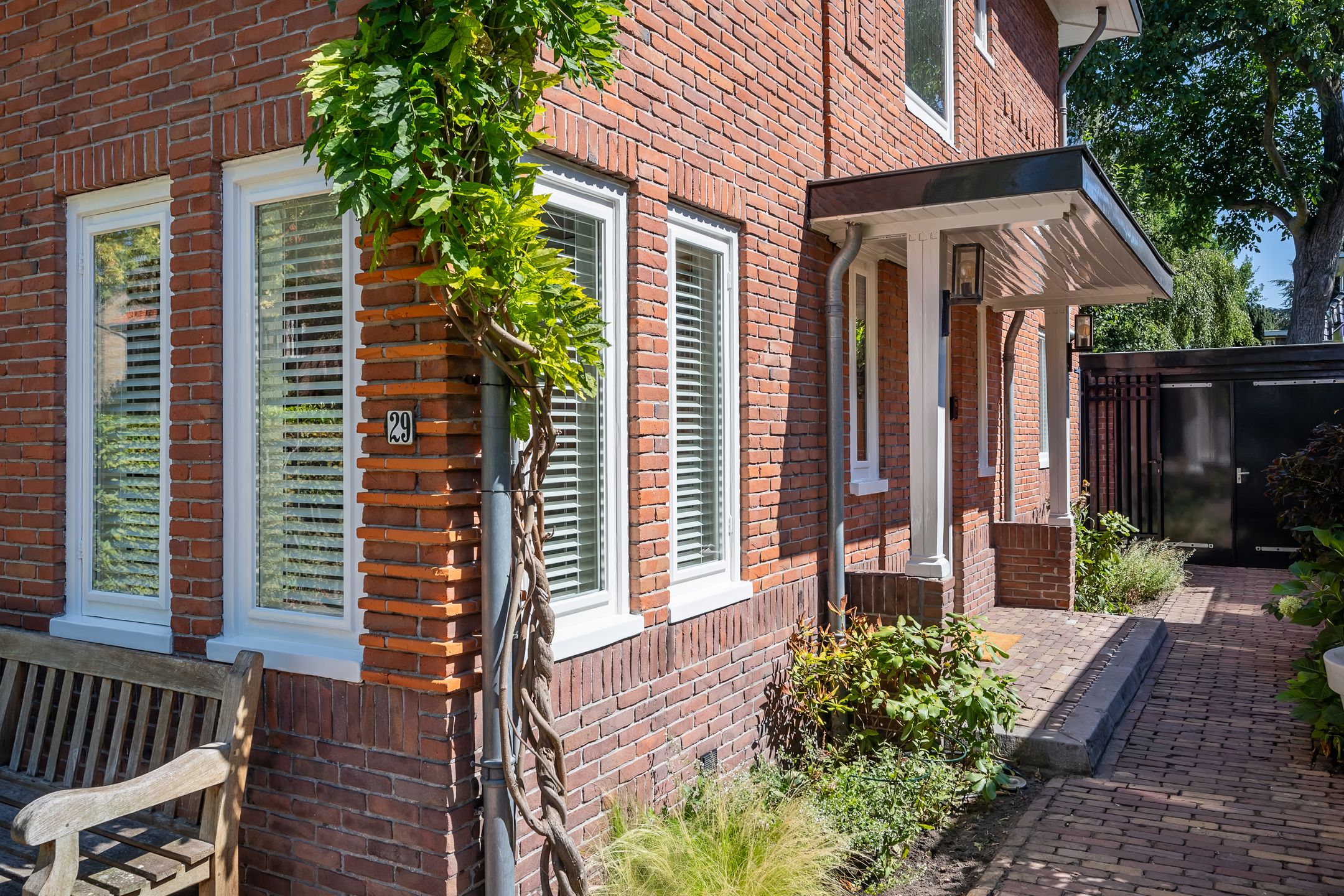 Photo 60 of Van der Helstlaan 29