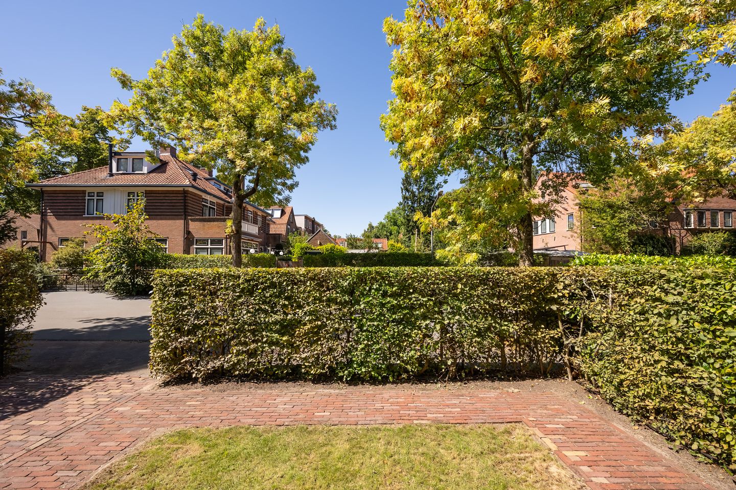 Photo 64 of Van der Helstlaan 29