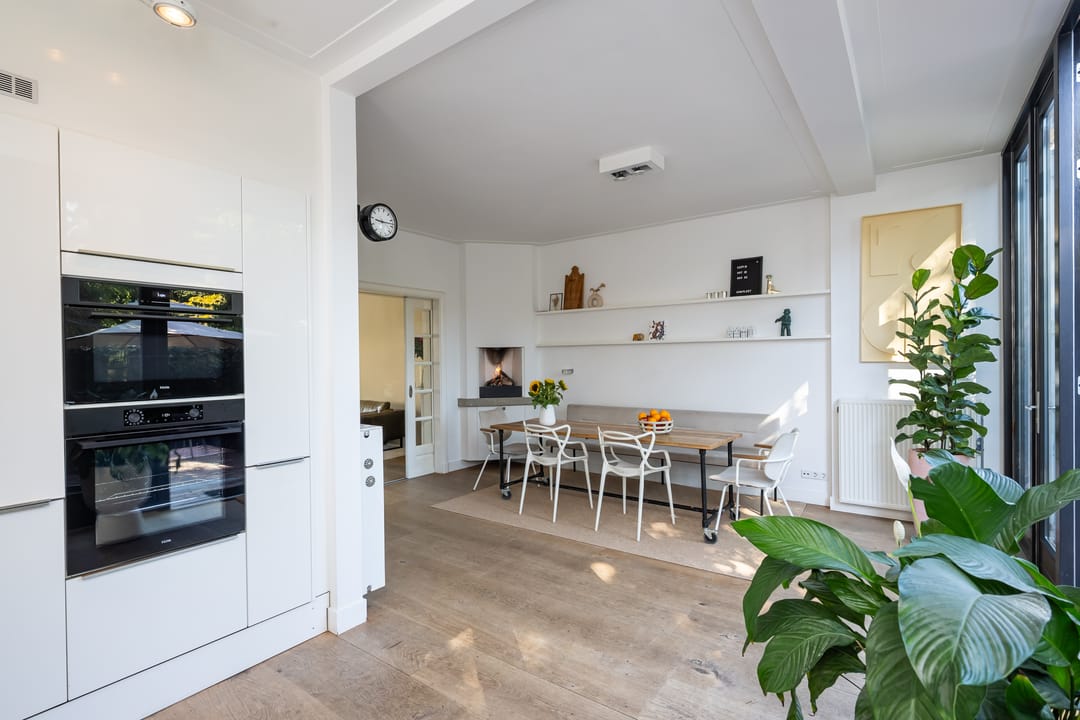 Photo 13 of Van der Helstlaan 29