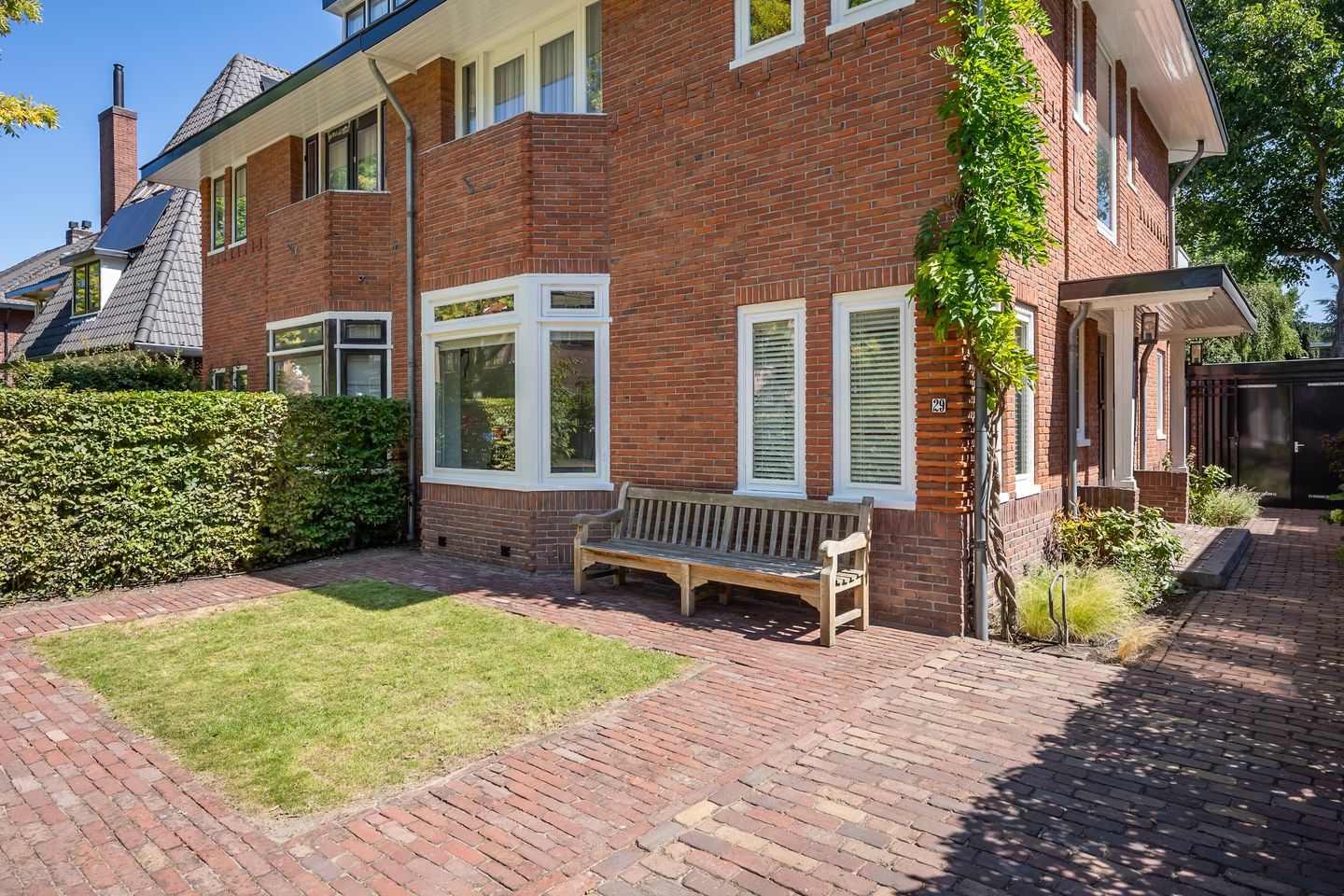 Photo 59 of Van der Helstlaan 29