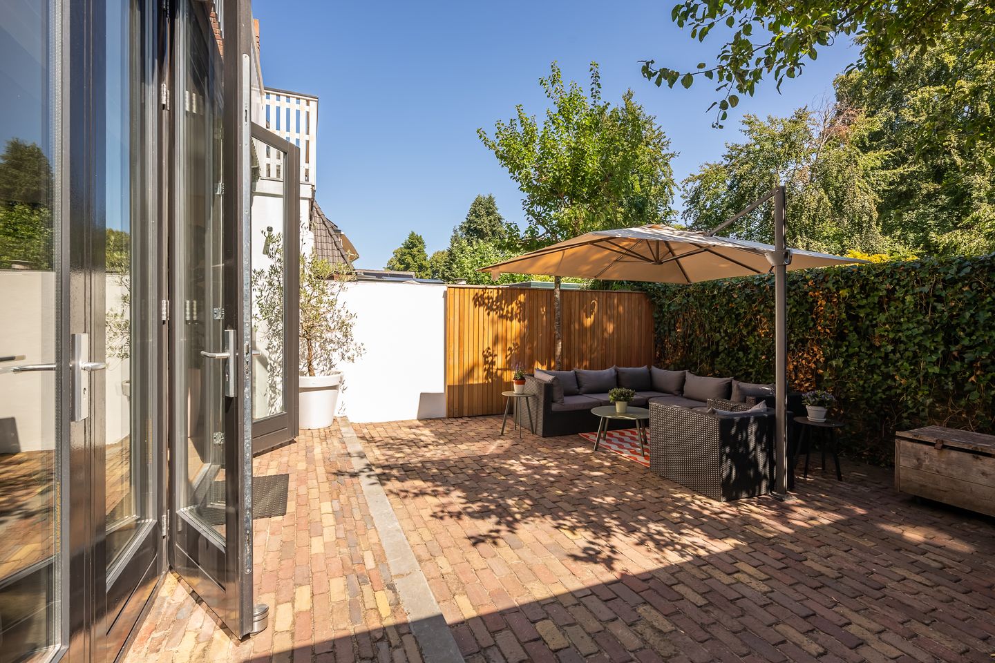 Photo 65 of Van der Helstlaan 29