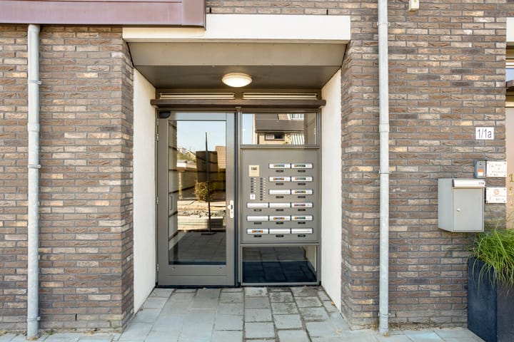 Foto 3 van Leliestraat 1-B