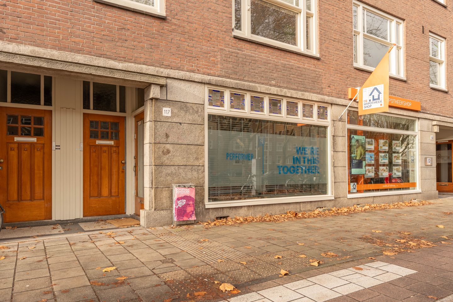 Bekijk foto 2 van Willem de Zwijgerlaan 117-H