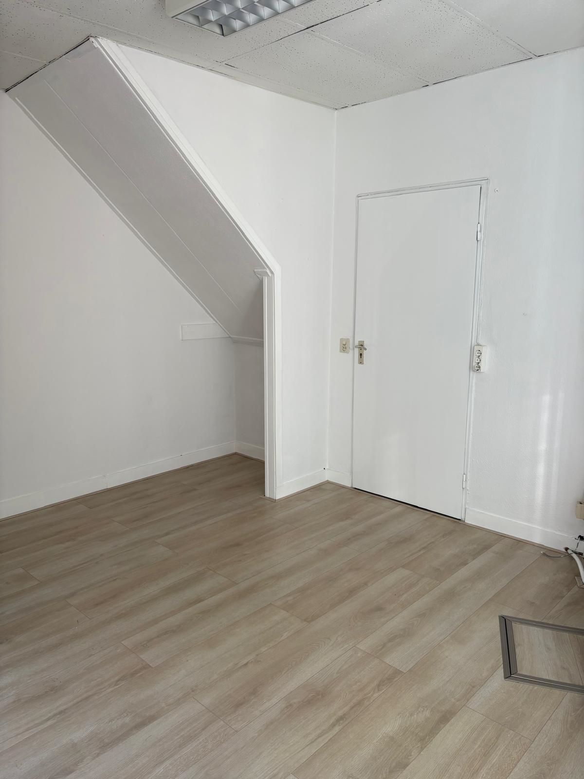 View photo 5 of Koestraat 78