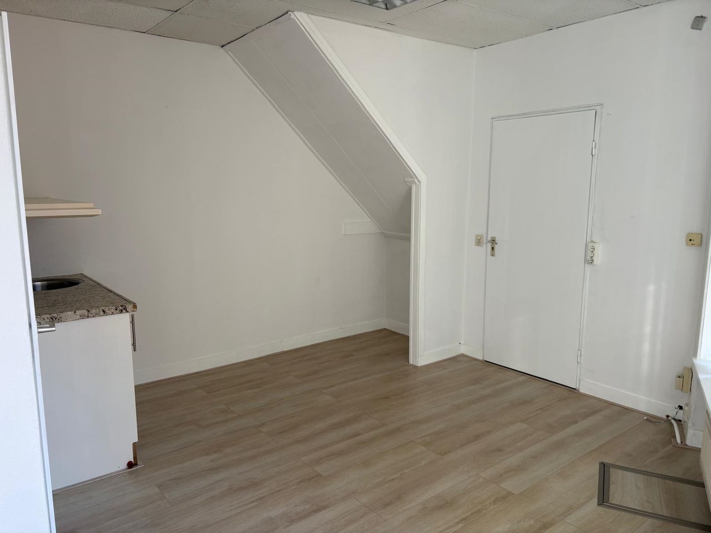 View photo 4 of Koestraat 78