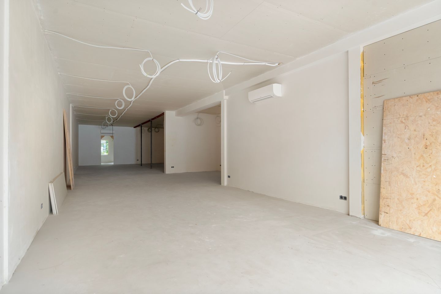 View photo 5 of Herenstraat 28