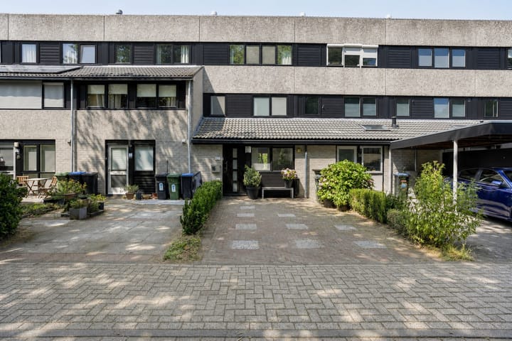 Tussenwoning te koop: Ida Hoeve 16, Gouda