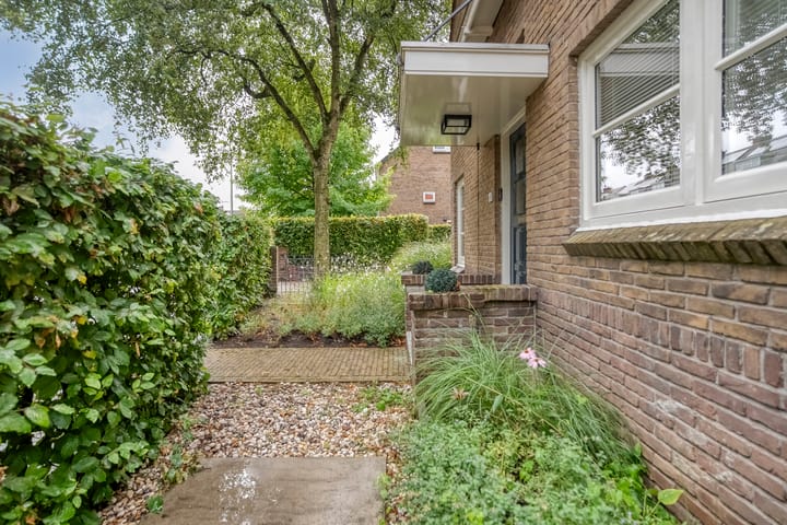 Vrijstaande woning te koop: Herenweg 6, Zwolle