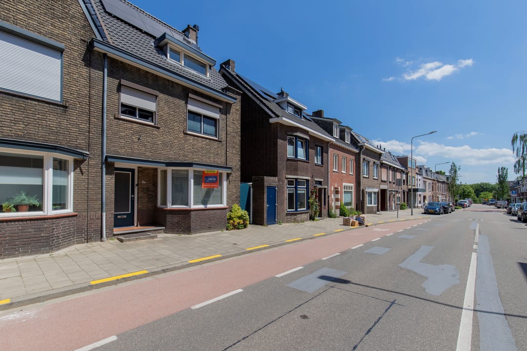 Photo 2 of Beekhoverstraat 3-A