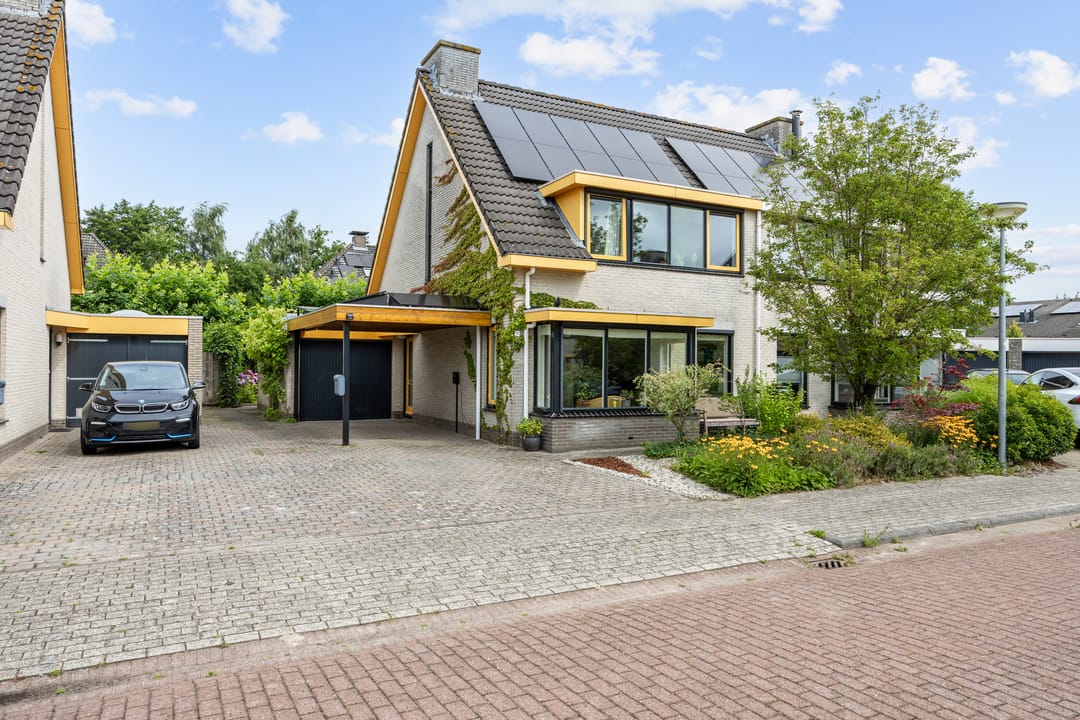 Foto 1 van Madelief 11