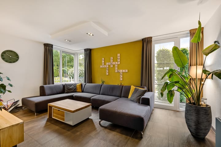 Tussenwoning te koop: De Lingst 35, Haelen